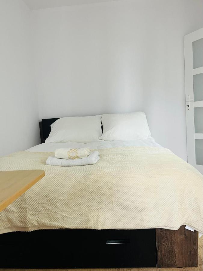 Comfy Guest Apartment Warschau Buitenkant foto