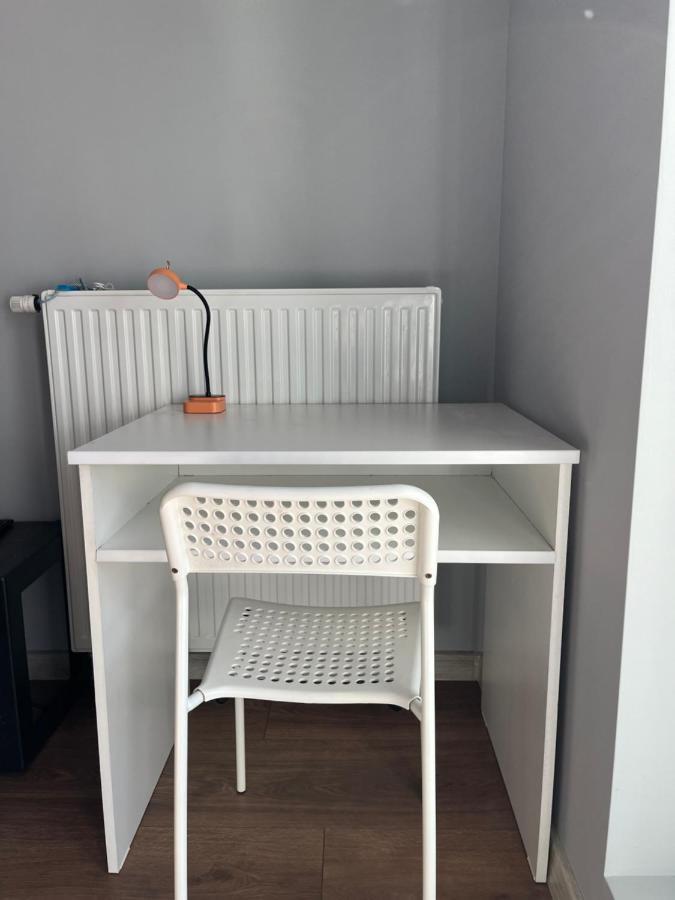 Comfy Guest Apartment Warschau Buitenkant foto