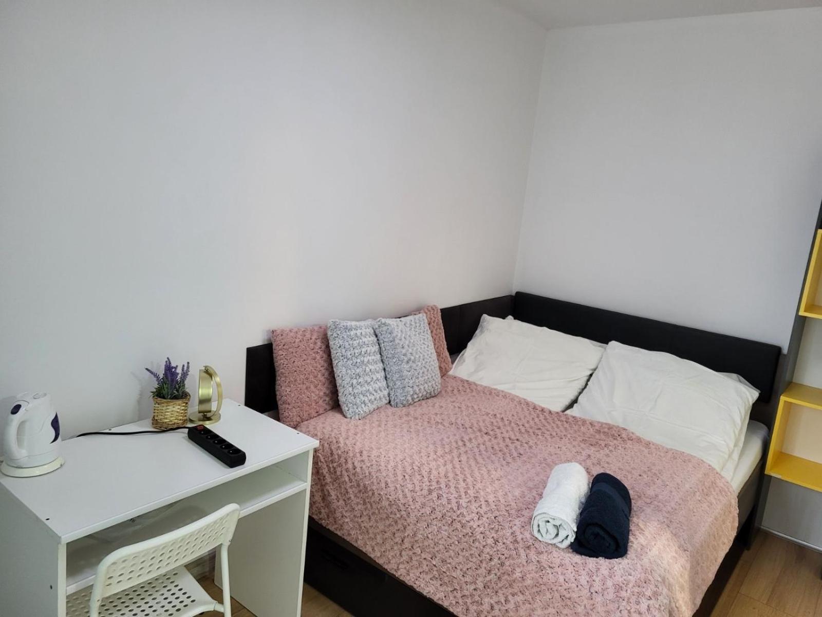 Comfy Guest Apartment Warschau Buitenkant foto